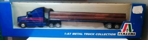 Ford Aeromax Truck + Flatbed 1:87 Scale