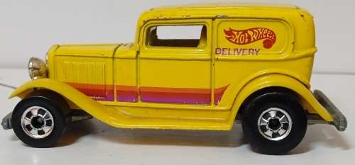 Hotwheels delivery truck