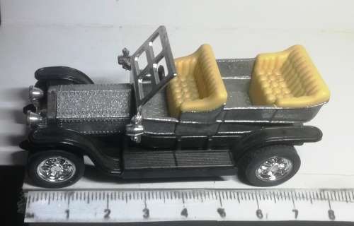 Old Tyme Car Classic Auto