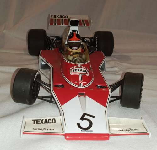 Gilles Villeneuve 1977 McLaren Ford M23 Texaco
