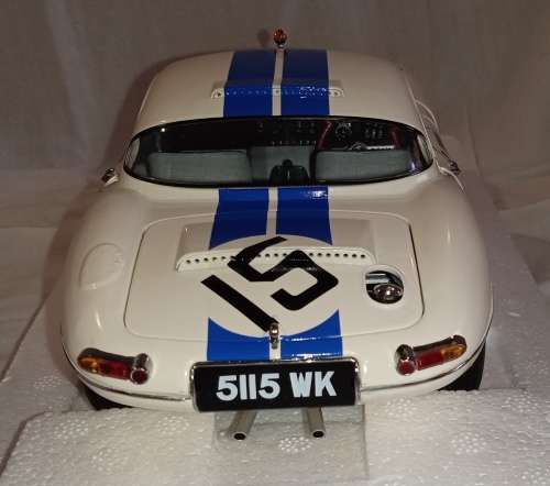 Jaguar E-Type Lightweight Cunningham 5115WK 15 Cream