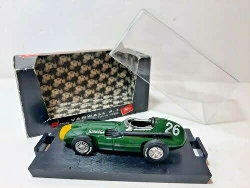 Vanwall F1 G.P Italy 1958 Stirling Moss no26