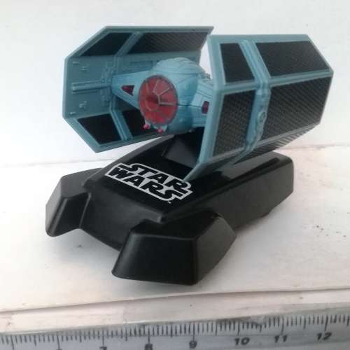 Star Wars 2 pc Set. X-Wing Fighter V Tie Fighter