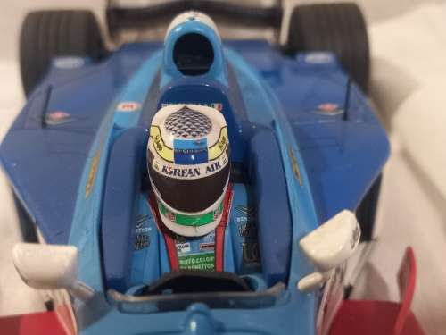 Benetton Playlife B198 (1998) Fisichella