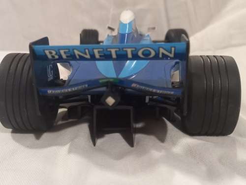 Benetton Playlife B198 (1998) Fisichella