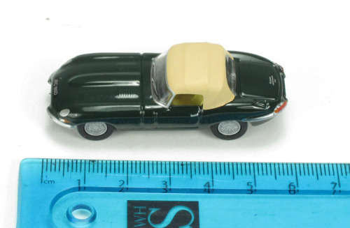 Jaguar E Type Triple Set - green, red & cream