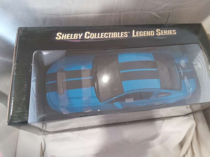 Ford Shelby GT500 Blue with Black Strips