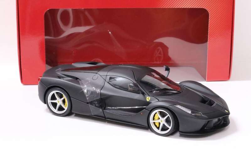 La Ferrari, Matt Black