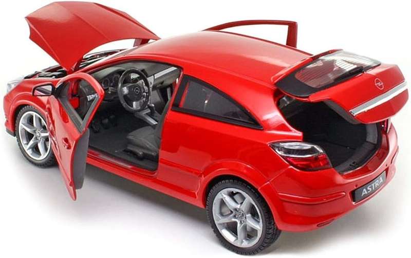 2005 Opel Astra GTC 1/18