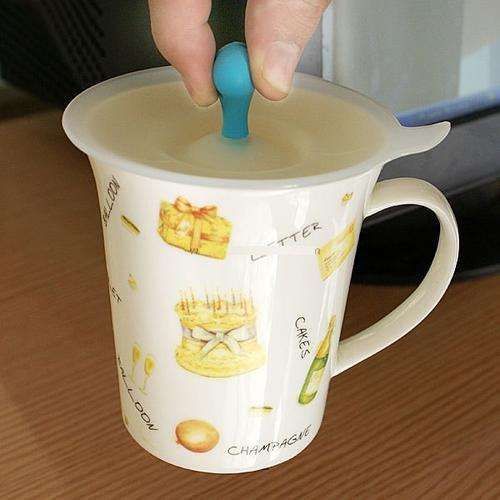 Universal Cup Sealer (Ideal for Unfinished Drinks)..!