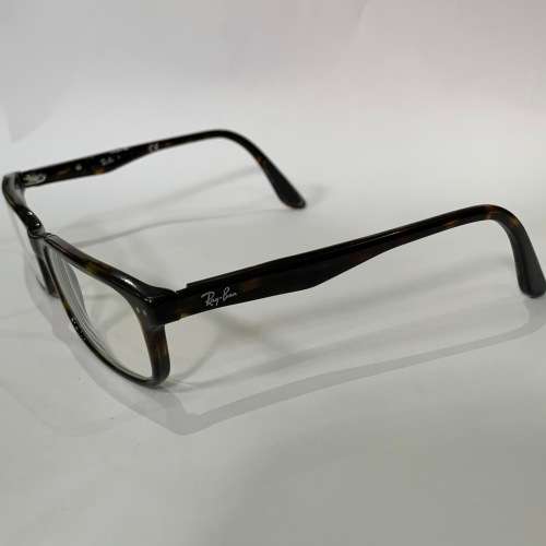 Ray Ban glasses