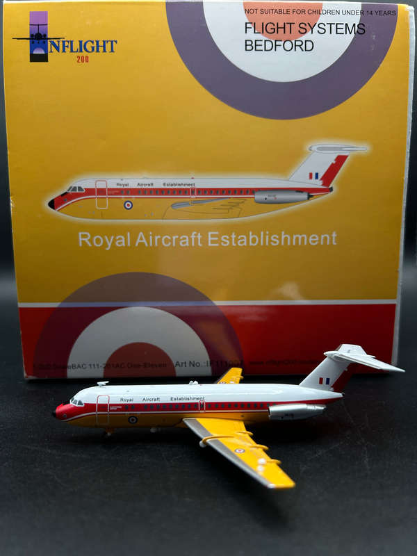 INFLIGHT 200 1/200 ROYAL AIRCRAFT ESTABLISHMENT BAC 111-201AC IF111007