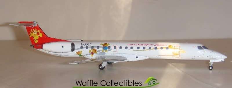 Aviation200 Grand China Express ERJ-145LI 1:200
