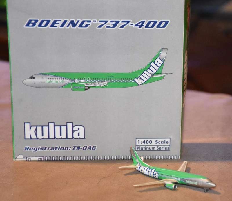 1/400 KULULA OPERATED BY COMAIR BOEING 737-400  ZS-OAG PHOENIX MODEL
