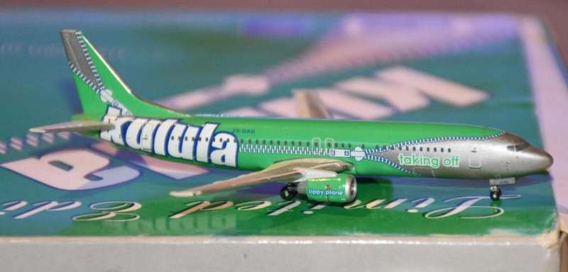 1/400 KULULA OPERATED BY COMAIR BOEING 737-400  ZS-OAG PHOENIX MODEL