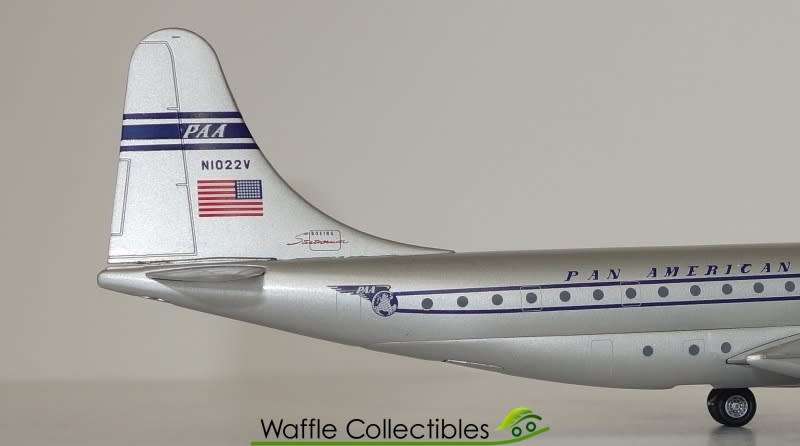 HOBBY MASTER HL4001 BOEING 377 STRATOCRUISER PAN AMERICAN WORLD AIRWAYS 1:200