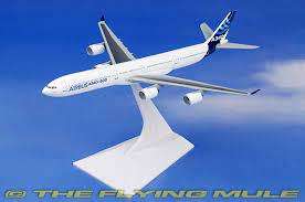 Dragon Wings 55898 Airbus A350-800 1:400