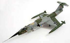 Corgi PR99412 1:72 Lockheed F-104G Starfighter Luftwaffe 21+42 Jabo G36