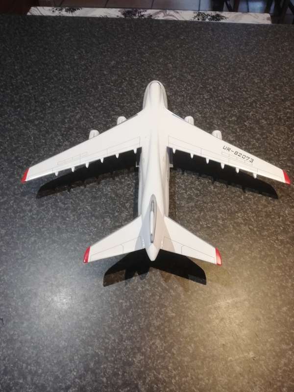ANTONOV AN-124 1:200