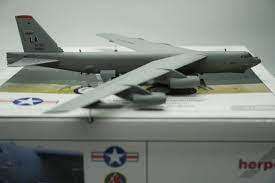 HERPA 1:200 US AIR FORCE BOEING B-52H STRATOFORTRESS 554619