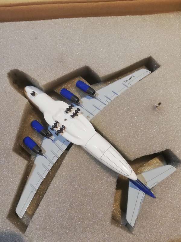 ILYUSHIN IL 76 SYRIAN 1:200