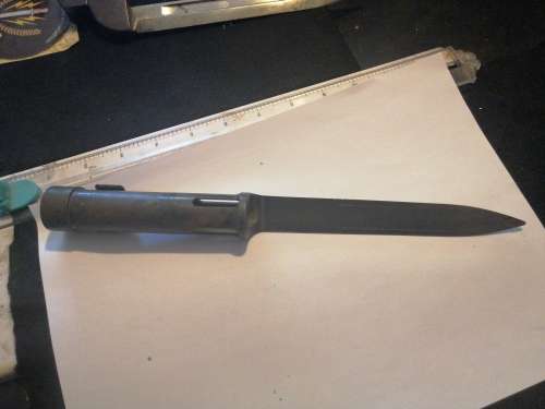R1 bayonet