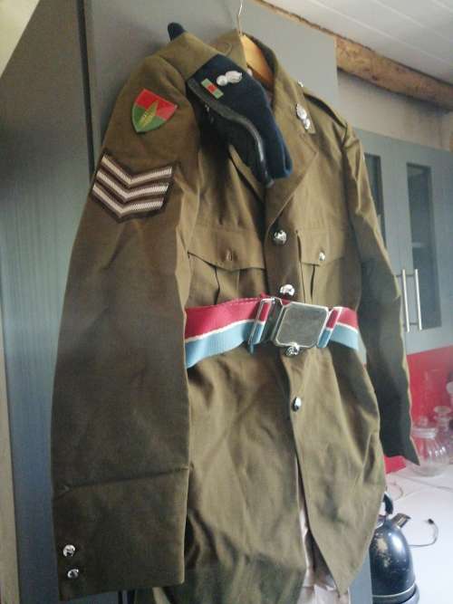 Step outs mint condition 10 Anti Aircraft Regiment