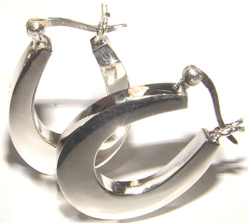 GORGEOUS HOOP EARRINGS SET IN SOLID .925 STERLING SILVER!