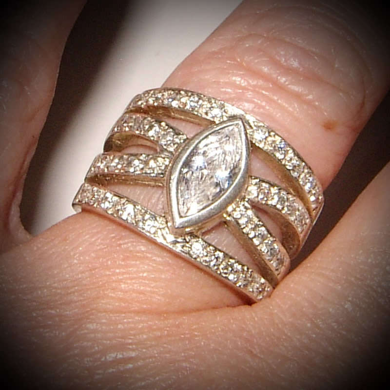 PURE PERFECTION! HANDMADE SOLID .925 STERLING SILVER RING!