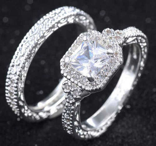 STUNNING SAPPHIRE AND CZ 18K WHITE GOLD FILLED WEDDING RING SET