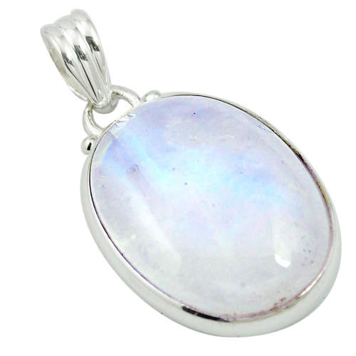 BEAUTIFUL NATURAL MOONSTONE PENDANT IN SOLID STERLING SILVER!!!