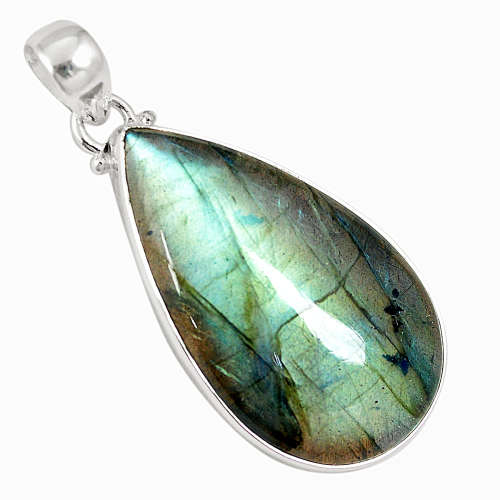 GORGEOUS NATURAL LABRADORITE PENDANT IN SOLID STERLING SILVER!!!