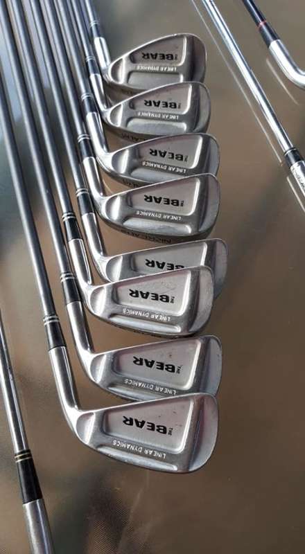 BARGAIN! - 29 GOLF CLUBS AND 3 GOLF BAGS ALL IN GOOD CONDITION - ONLY R1500!