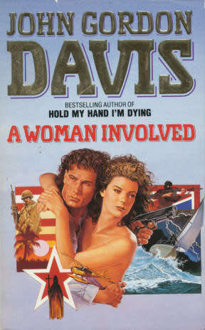 PAPERBACK - JOHN GORDON DAVIS - A WOMAN INVOLVED (CONDITION AS NEW)