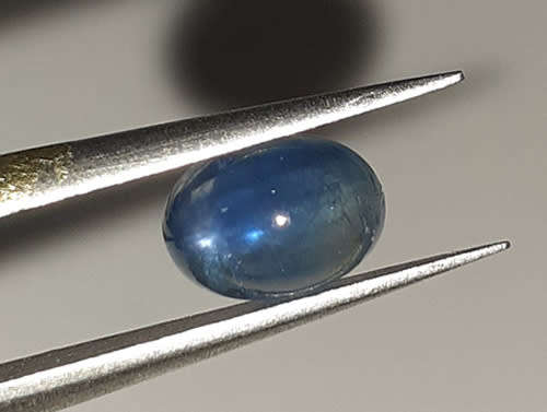 NATURAL SAPPHIRE - RICH ROYAL BLUE  OVAL CABOCHON - 1.815cts