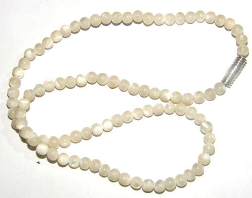 Cream Colour Natural Moonstone Necklace with Silver Clasp