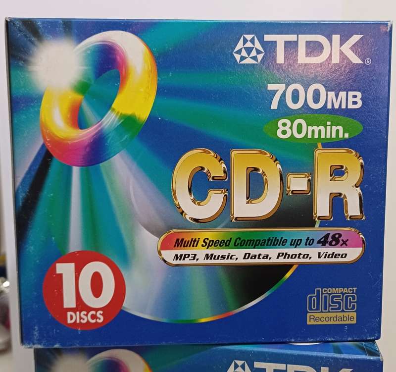 TDK CD-R  700mb Box of 10 (Individually Sealed in Plastic Casings)