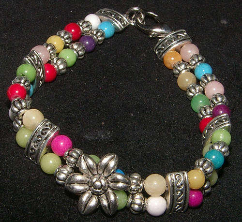 ***STUNNING DESIGN!!*** NATURAL JADE BRACELET!!
