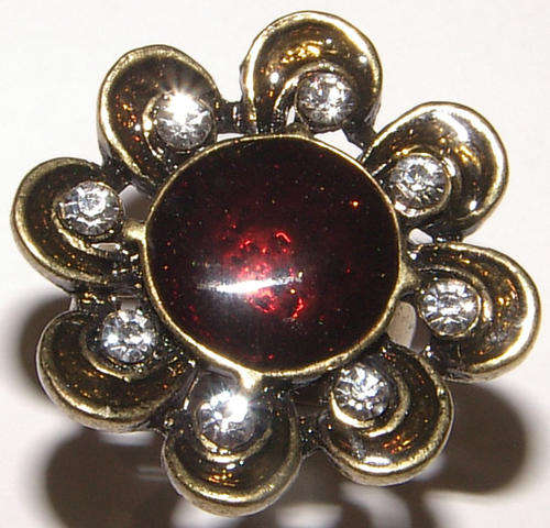 BEAUTIFUL FLOWER DESIGN DRESS RING WITH RHINESTONES AND ENAMELLING - ***NEW***!