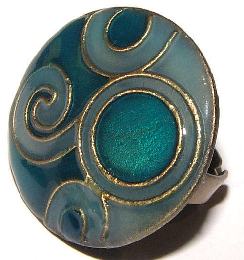 BEAUTIFUL CELTIC DESIGN DRESS RING WITH ENAMELLING - ***NEW***!