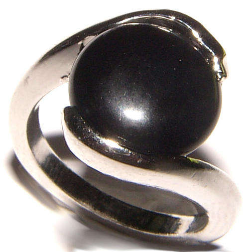 *** AU NATURAL!!*** NATURAL ONYX SILVER RING - NEW!