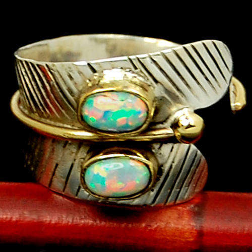 ***WOAW!!!*** RARE AUSTRALIAN FIRE OPAL IN SOLID STERLING SILVER RING!!!