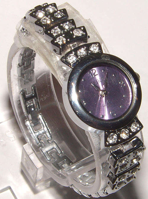 ELEGANT LADIES  WATCH FROM THE  SHUNRI QUARTZ  COLLECTION!