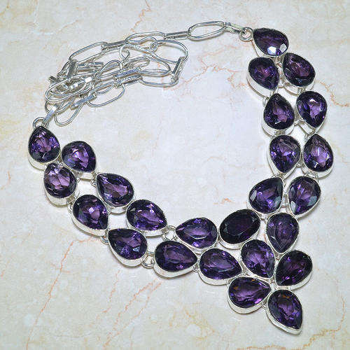 ****PURE BEAUTY IN NATURAL GEMSTONES!!****ONE OF A KIND AMETHYST GEMSTONE NECKLACE!