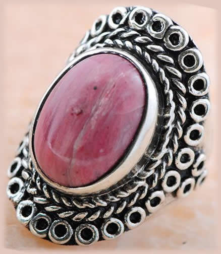 ***WOAW!***  Exquisite Rhodonite Gemstone Silver Ring!