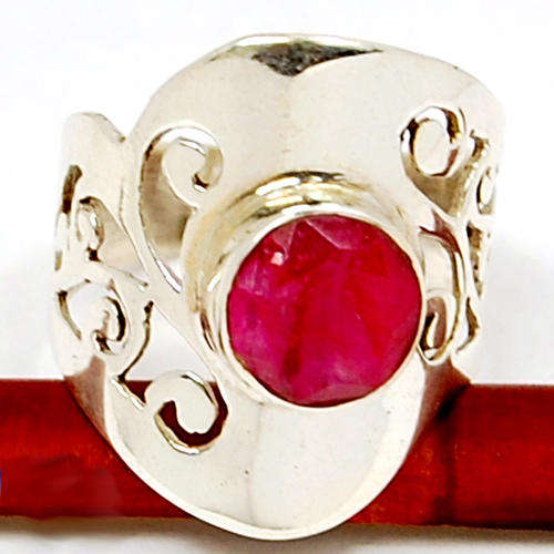 ***WOAW!!!***STUNNING NATURAL INDIAN RUBY GEMSTONE IN SOLID STERLING SILVER RING!!!