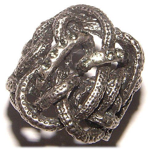 BEAUTIFUL RHINESTONE ENCRUSTED DRESS RING - ***NEW***!