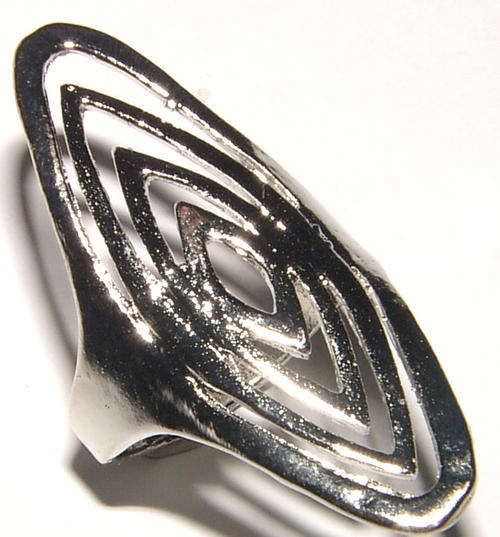 ***NEW STOCK!!!*** SWEET SILVER DRESS RING - SIZE P!