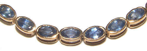 ***BEAUTIFUL ITEM!!***GORGEOUS NATURAL SAPPHIRE TENNIS BRACELET!