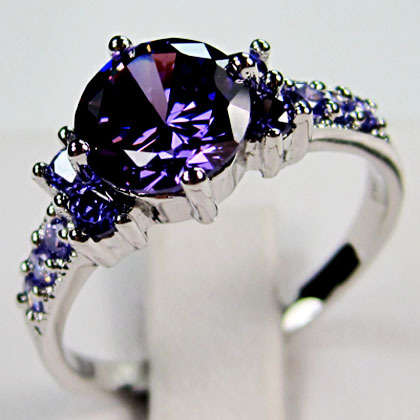 ***WOAW!!!***STUNNING AMETHYST WHITE GOLD RING!!!